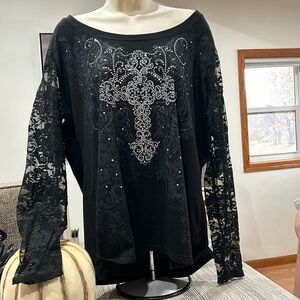 Maurice’s brand, size 1, black long sleeve with rhinestones on front.